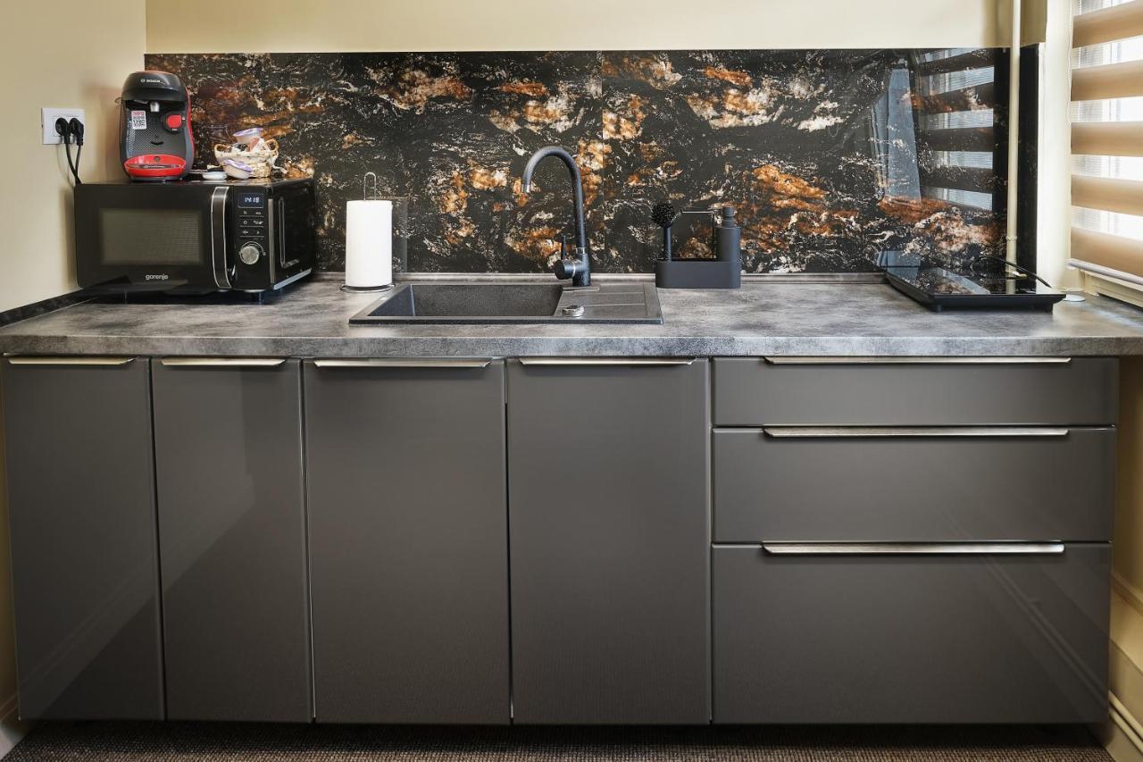 Piata Unirii Central Apartments Яш Екстериор снимка